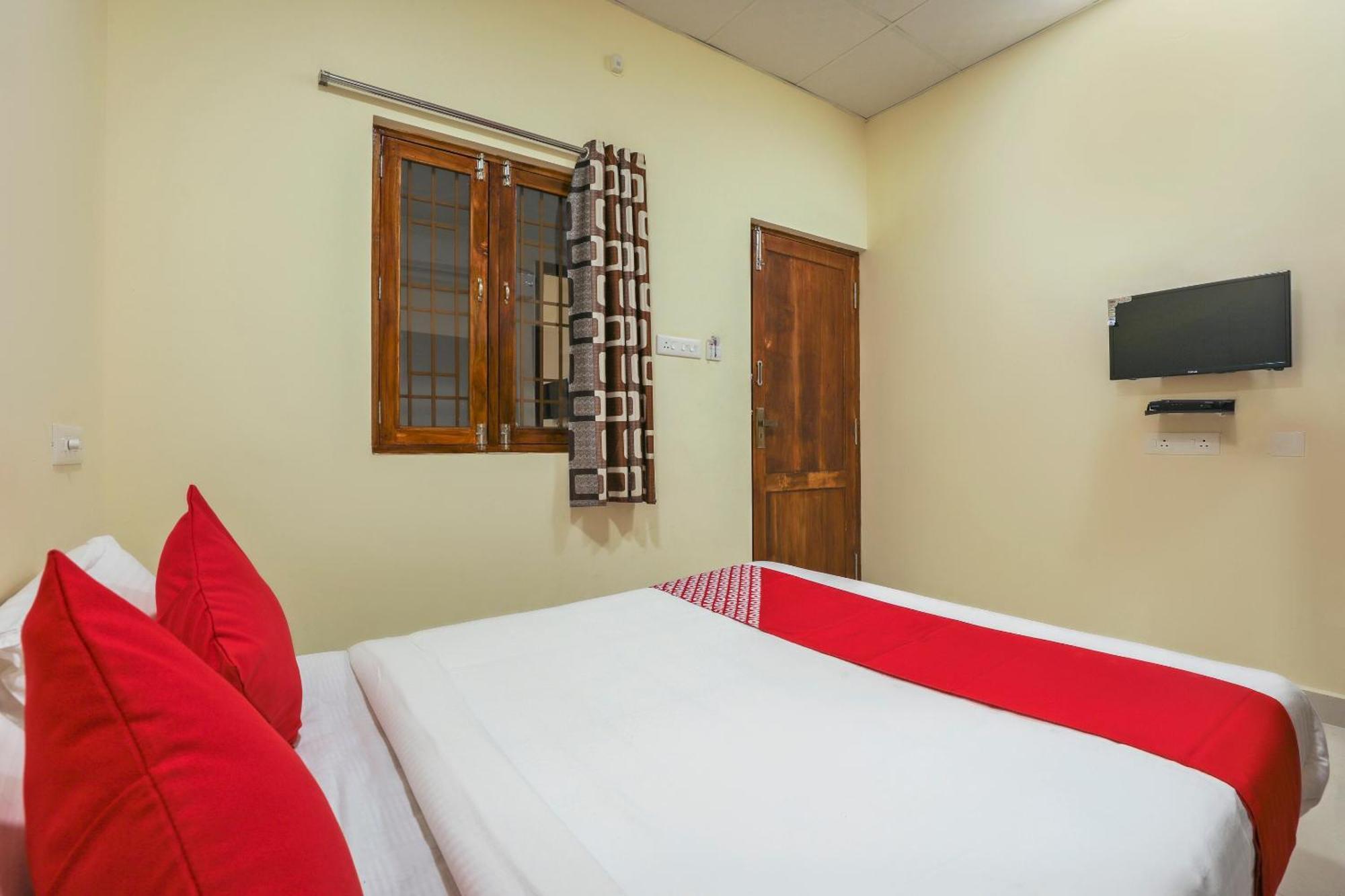 Hotel O Om Sakthi Hotel Pondicherry Eksteriør bilde