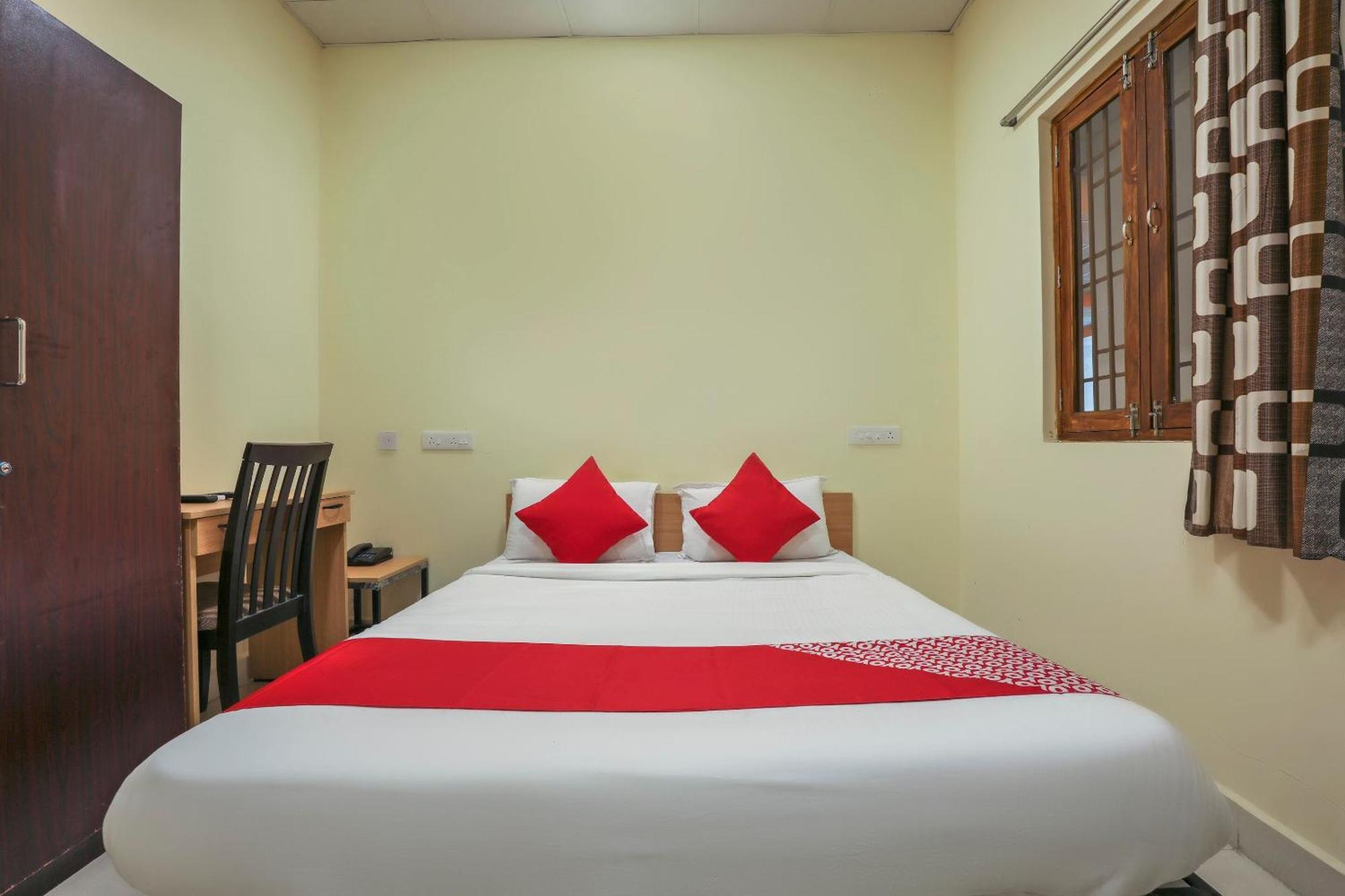 Hotel O Om Sakthi Hotel Pondicherry Eksteriør bilde